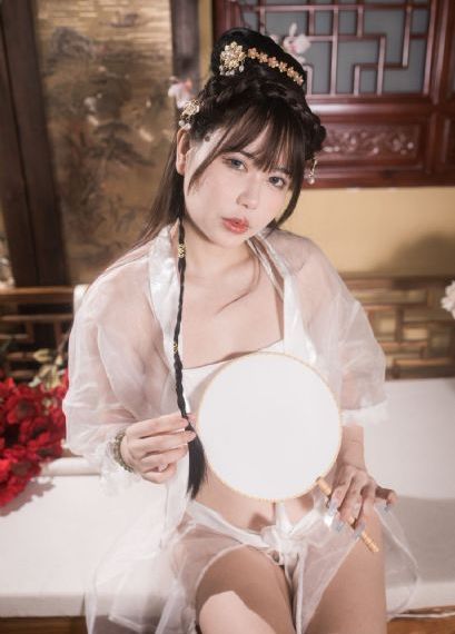 欧美偷自拍区_高清高清免费观看
