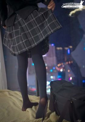 2021在线精品自偷自拍无码_1080完整视频观看
