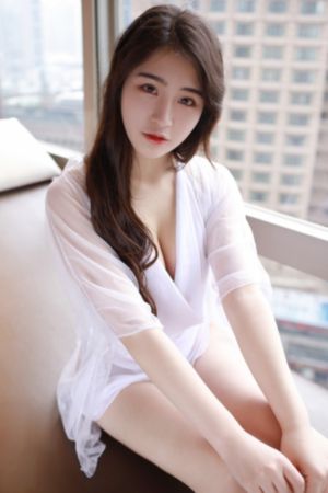 欧美ins上衣短款_剧情片高清在线观看